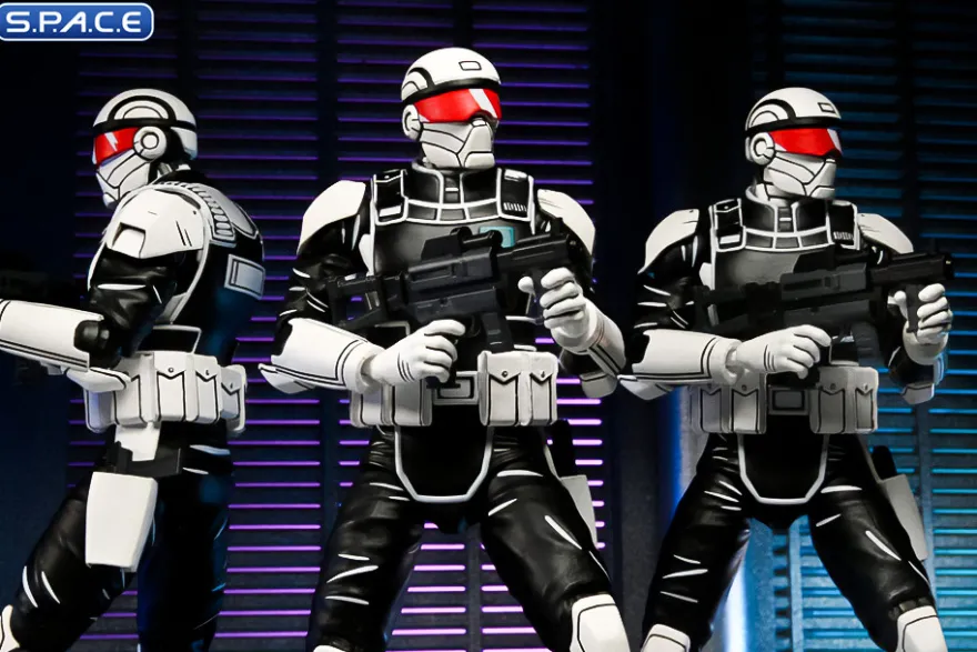 Synja Commando with Mousers