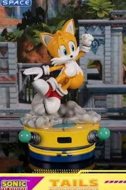 Tails Statue