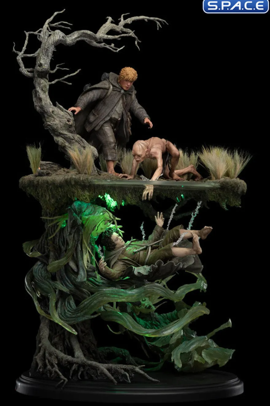 The Dead Marshes Masters Collection Statue