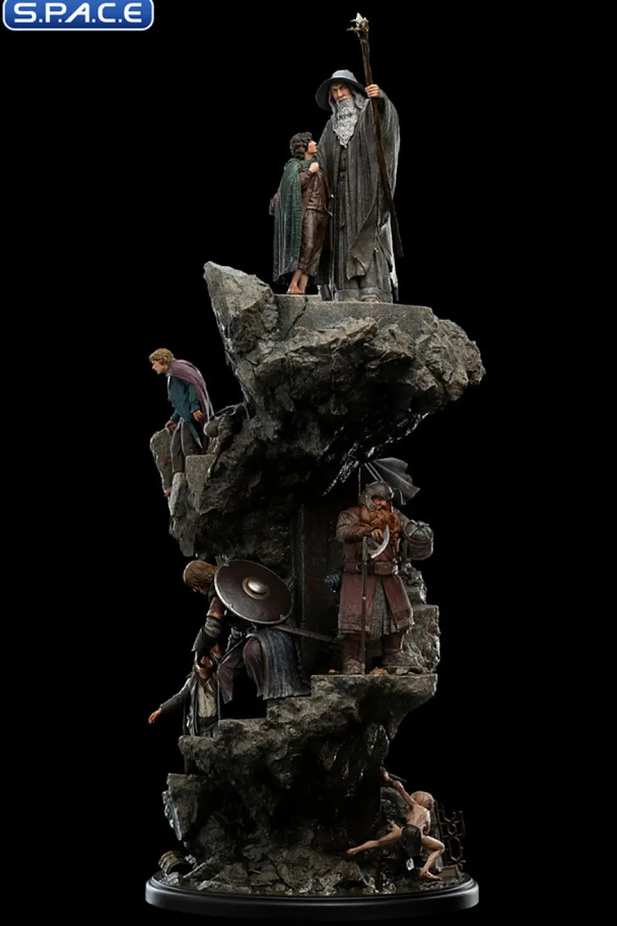 The Fellowship of the Ring Masters Collection Statue