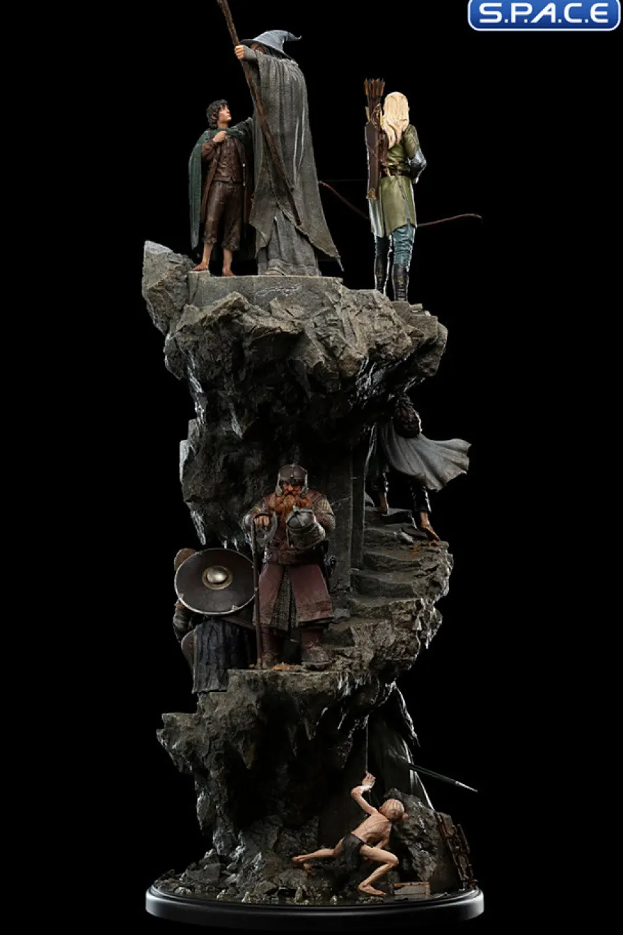 The Fellowship of the Ring Masters Collection Statue