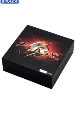 The Flash Logo Ring & Pin Set