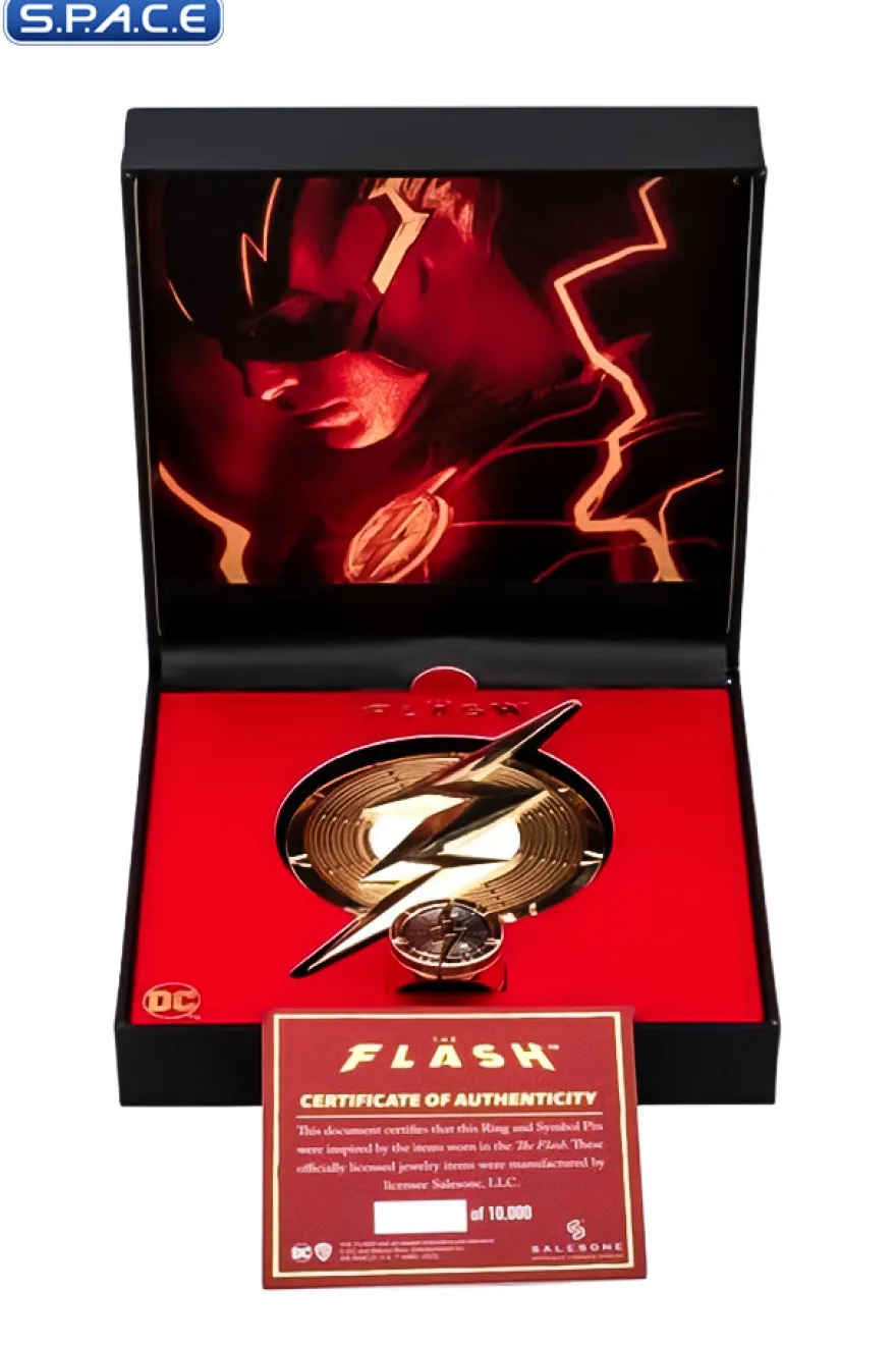 The Flash Logo Ring & Pin Set