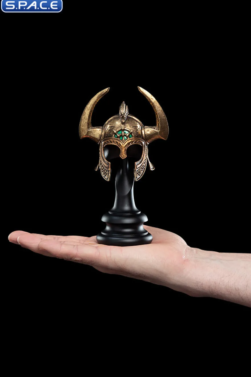 The Helm of King Helm Hammerhand