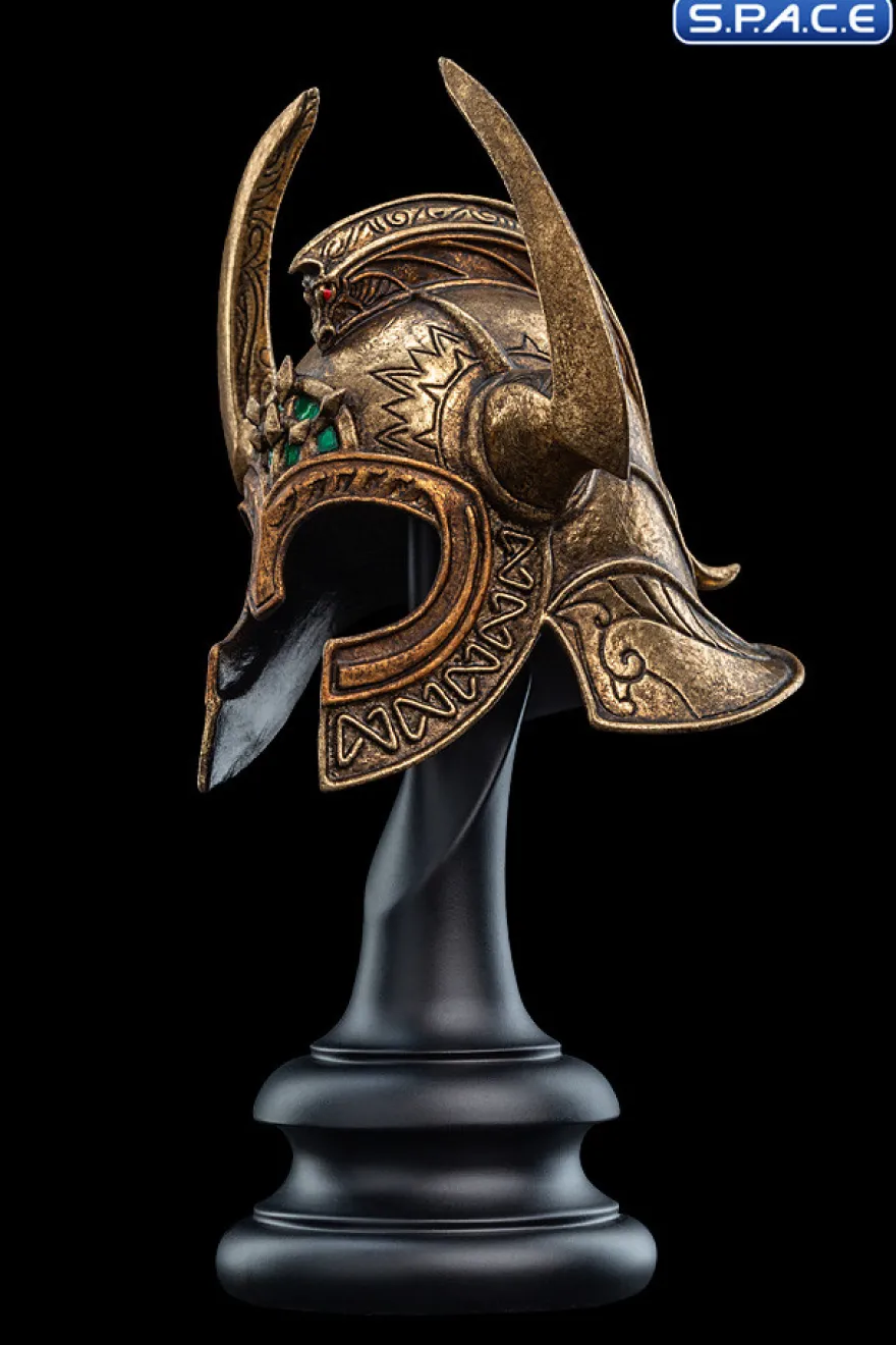 The Helm of King Helm Hammerhand