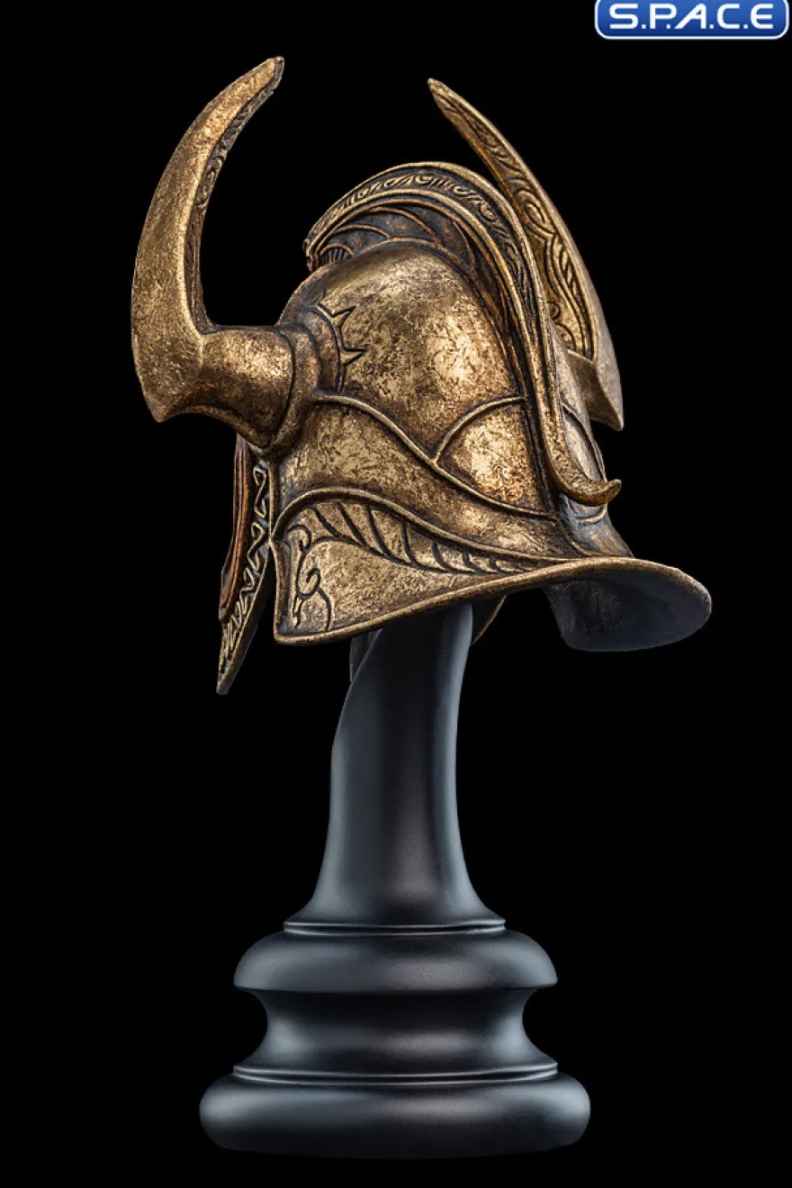 The Helm of King Helm Hammerhand