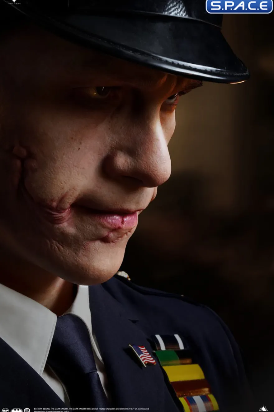 1:1 The Joker Police Uniform Life-Size Bust