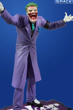 The Joker Purple Craze Statue by Greg Capullo