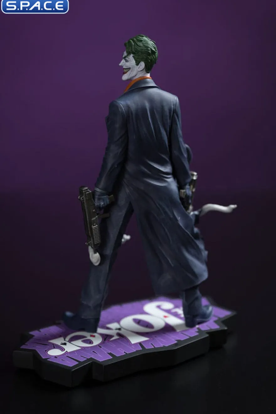 The Joker Purple Craze Statue by Gabriele Dell'Otto