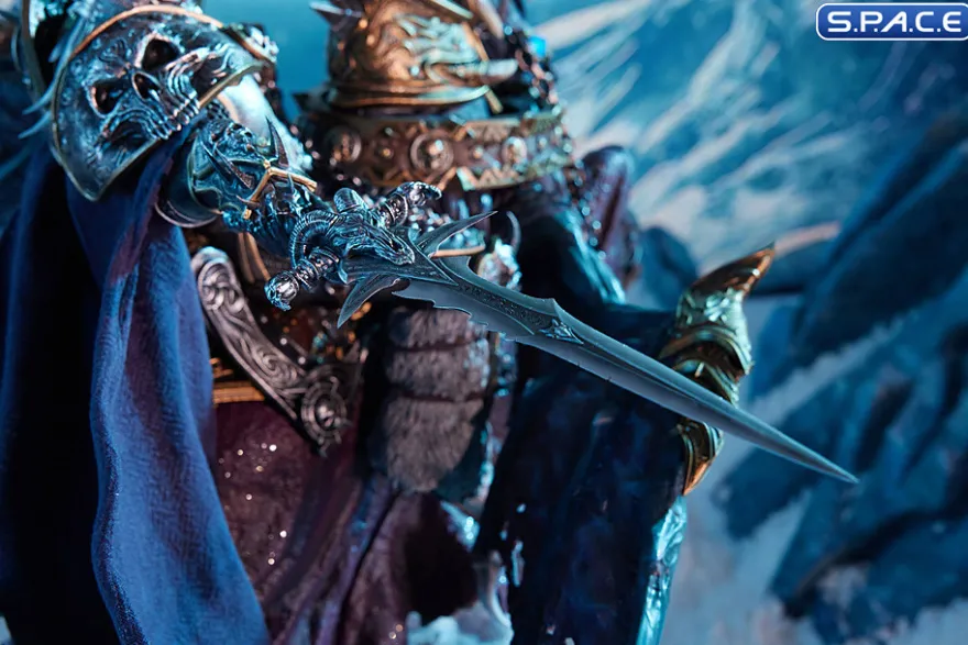 The Lich King & Invincible Statue
