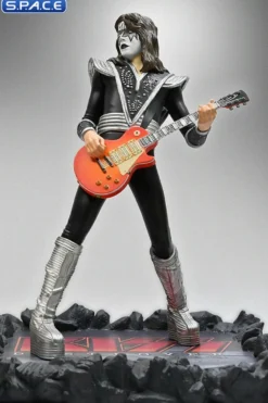 The Spaceman Rock Iconz Statue - Destroyer