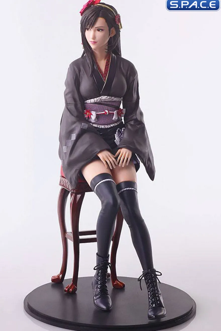 Tifa Lockhart Static Arts Statue - Exotic Dress Version