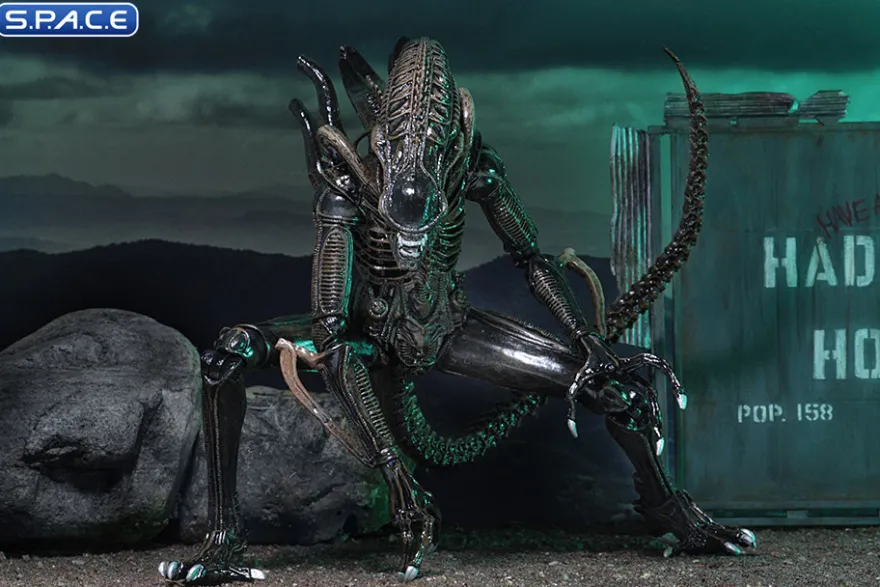 Ultimate Alien Warrior - brown Version