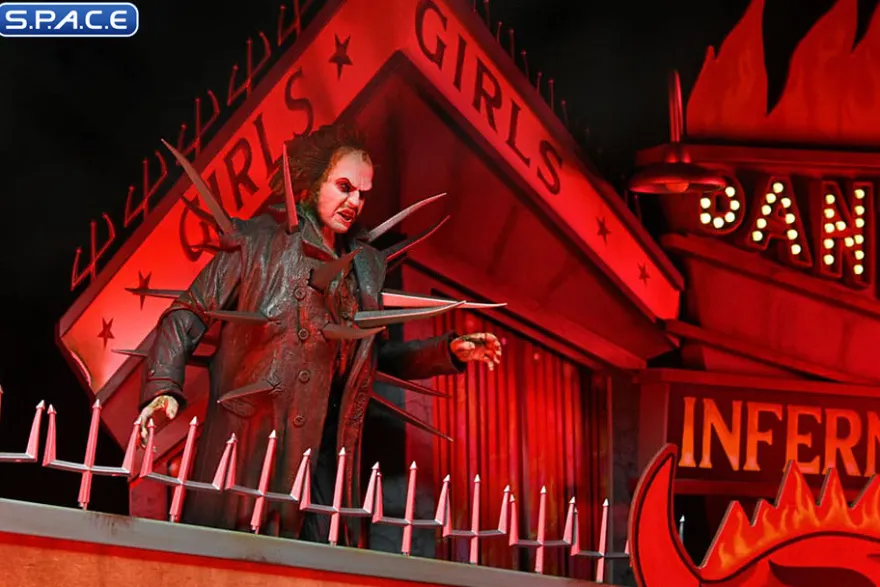 Ultimate Beetlejuice in Trench Coat with Spikes & Dante's Inferno Room Deluxe Set
