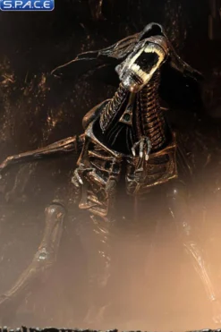 Ultra Deluxe Alien Queen