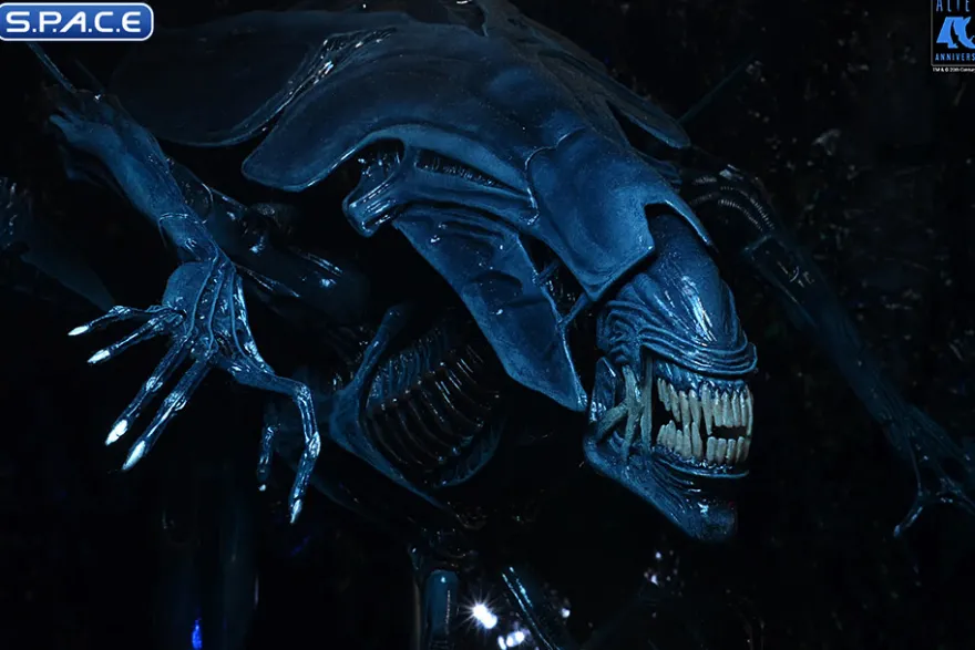 Ultra Deluxe Xenomorph Queen - 40th Anniversary Version