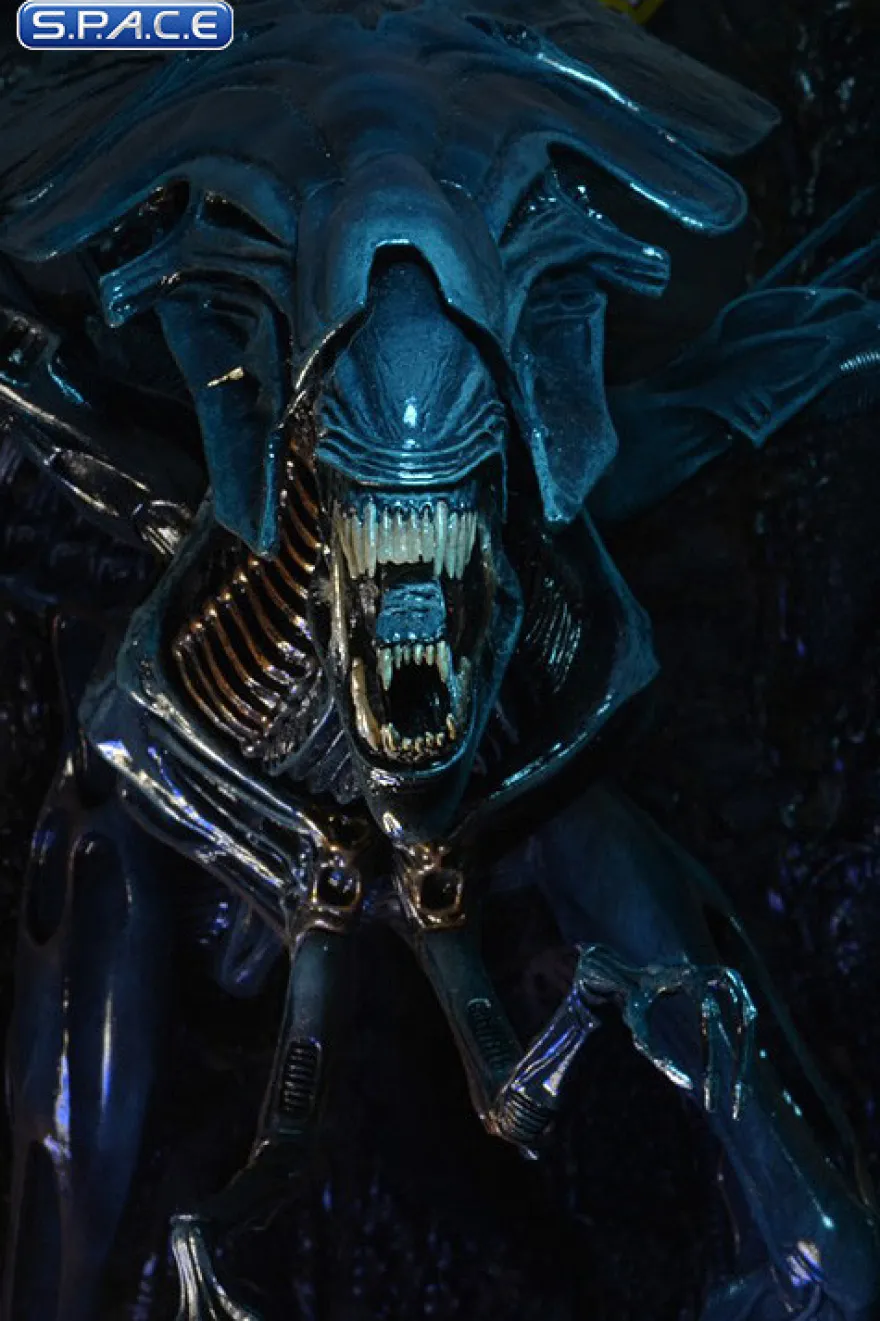 Ultra Deluxe Xenomorph Queen