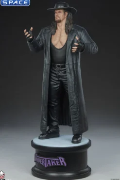 Undertaker »The Modern Phenom« Statue