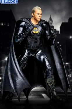 Unmasked Batman »Multiverse« PVC Statue - Gold Label Collection