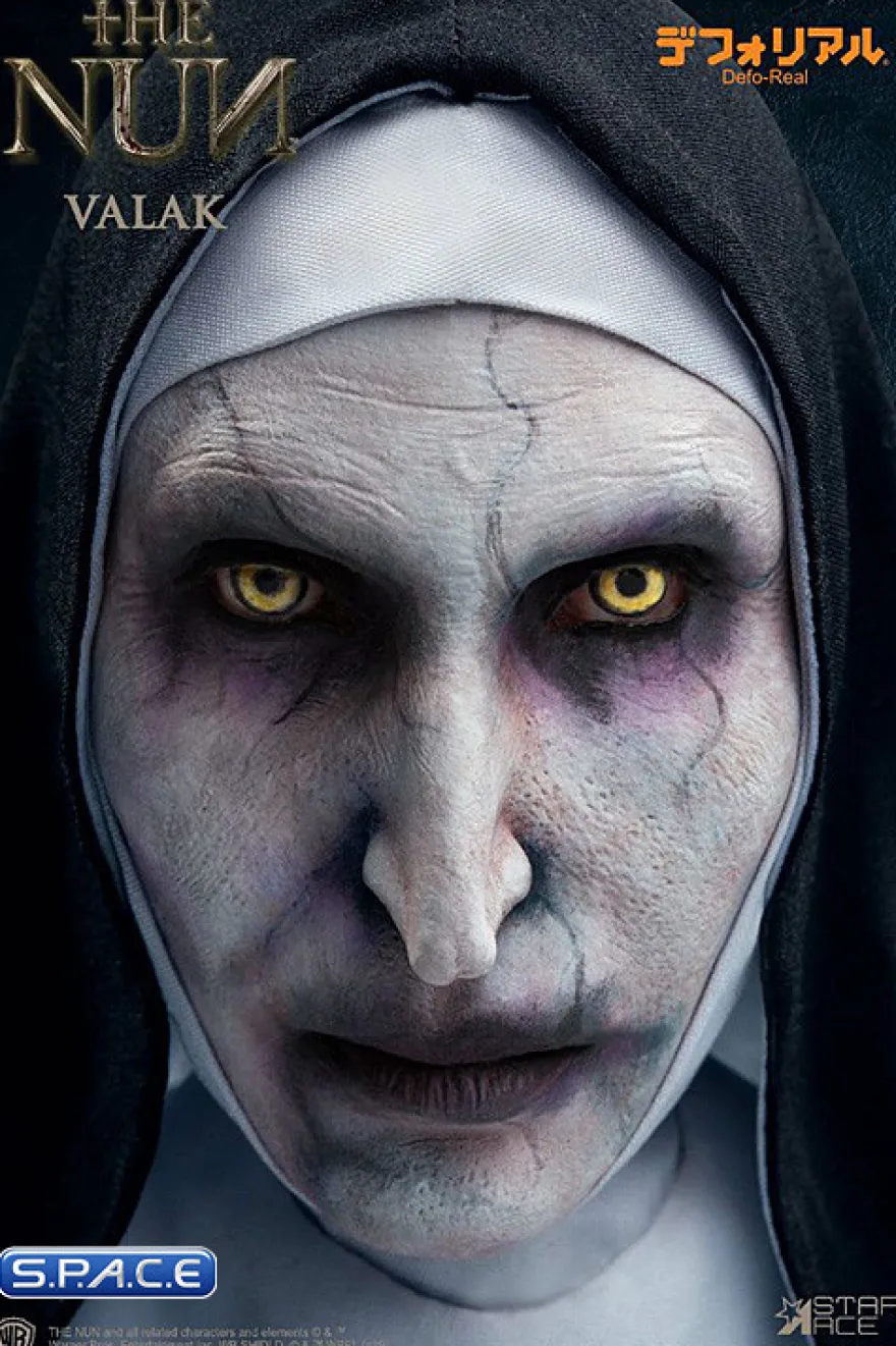 Valak Deluxe Version