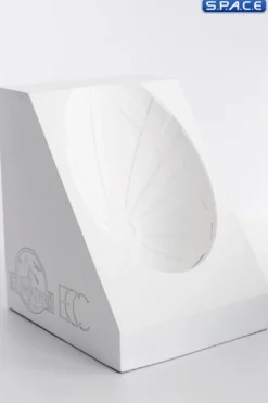 White Queen Egg Hatching Statue