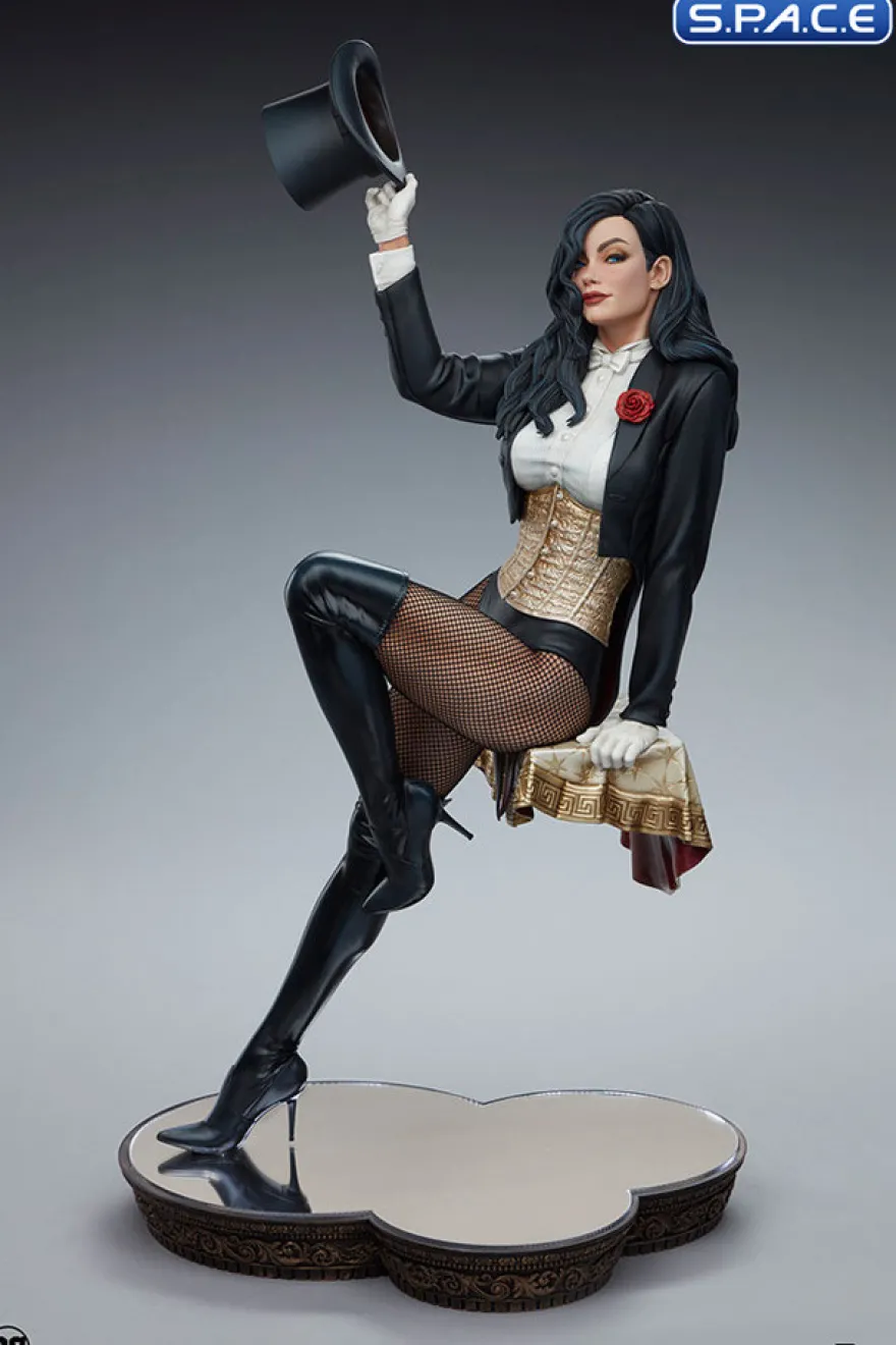 Zatanna Premium Format Figure